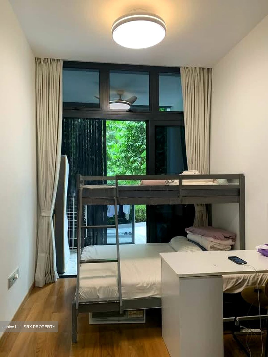 Van Holland (D10), Condominium #615052371